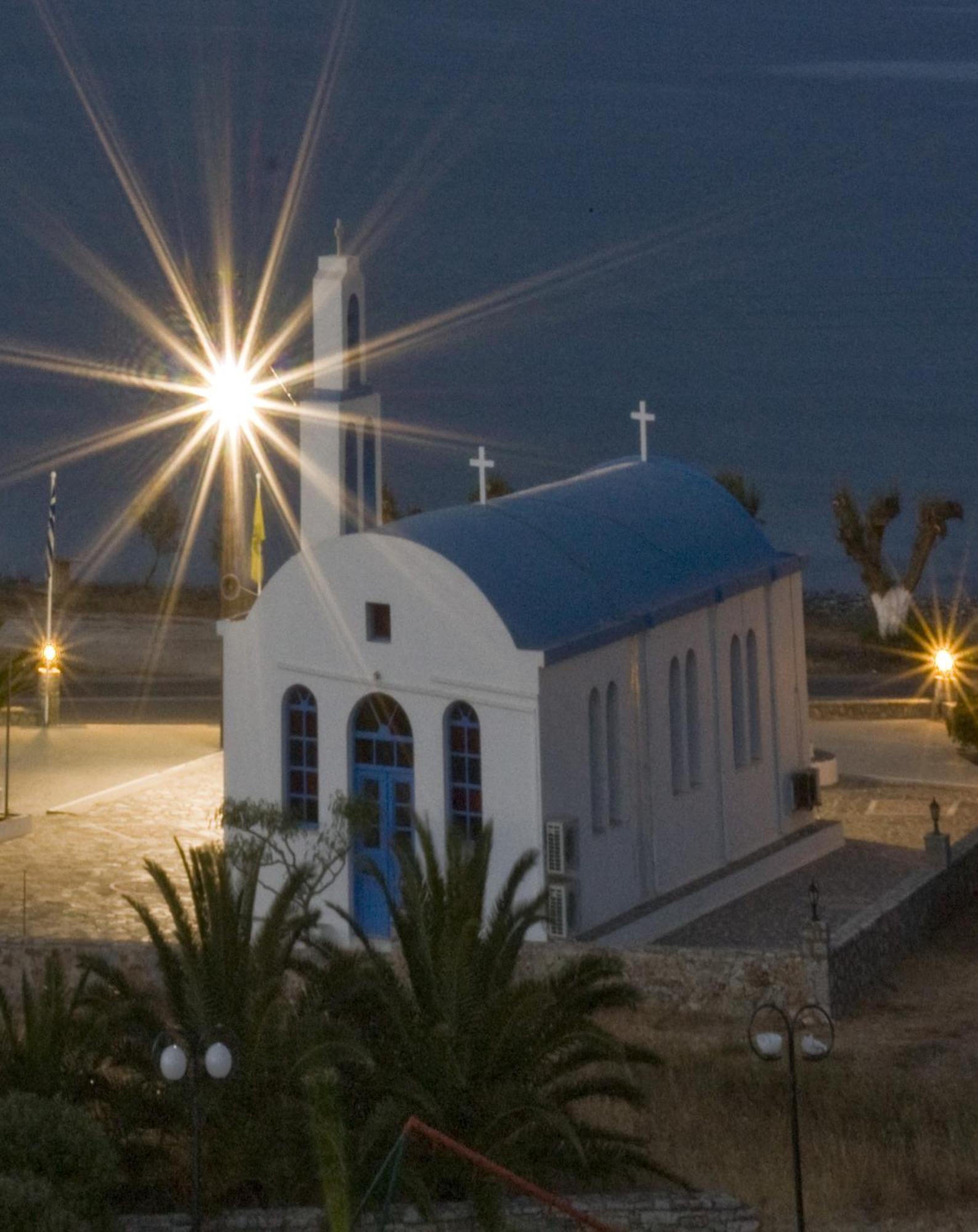 Venardos Hotel Agia Pelagia  Exterior photo